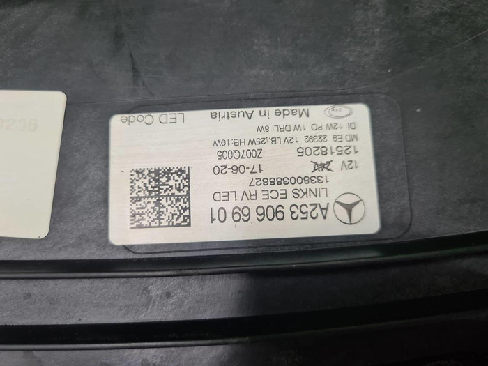 Фара левая Mercedes GLC X253 (2019-2022) LED