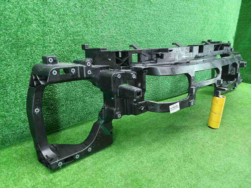 Телевизор Lixiang L9 (2022-н.в.)