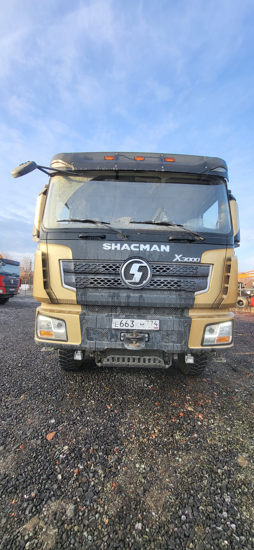Shacman (Shaanxi) SX* 8x4 Самосвал SX331863366 (Дизельный, 12,5 л, 544 л.с., МТ)