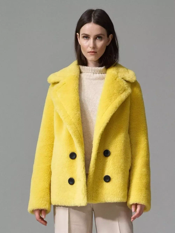 Шуба из шерсти чебурашка экошуба, желтая, SilverFox