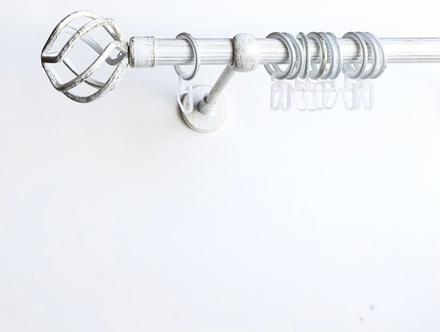 Карниз кованый рифленый для штор "Глобо" 20 мм однорядный, цвет белое золото