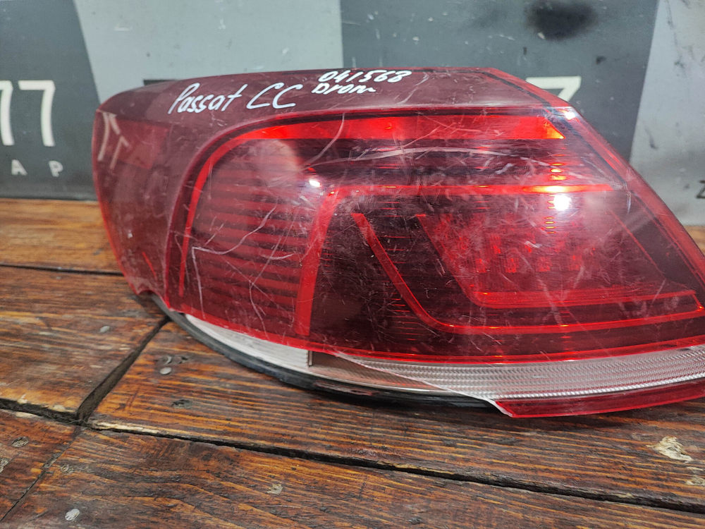 Фонарь задний левый LED Volkswagen Passat CC 11-17 Б/У Оригинал 3C8945207AD