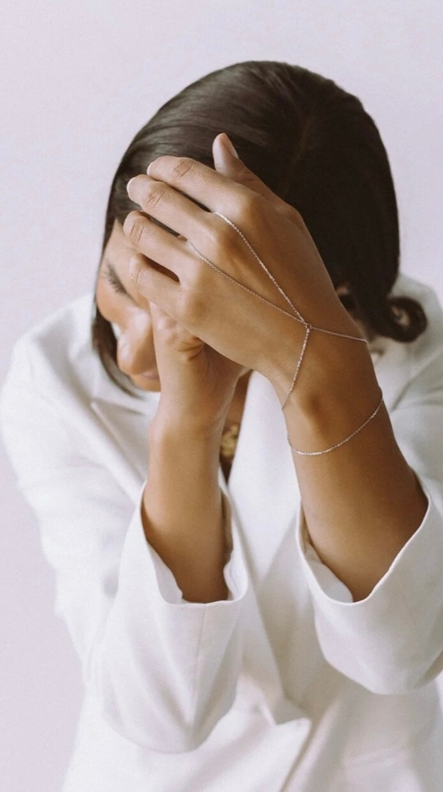 Браслет слейв на цепочке на руку