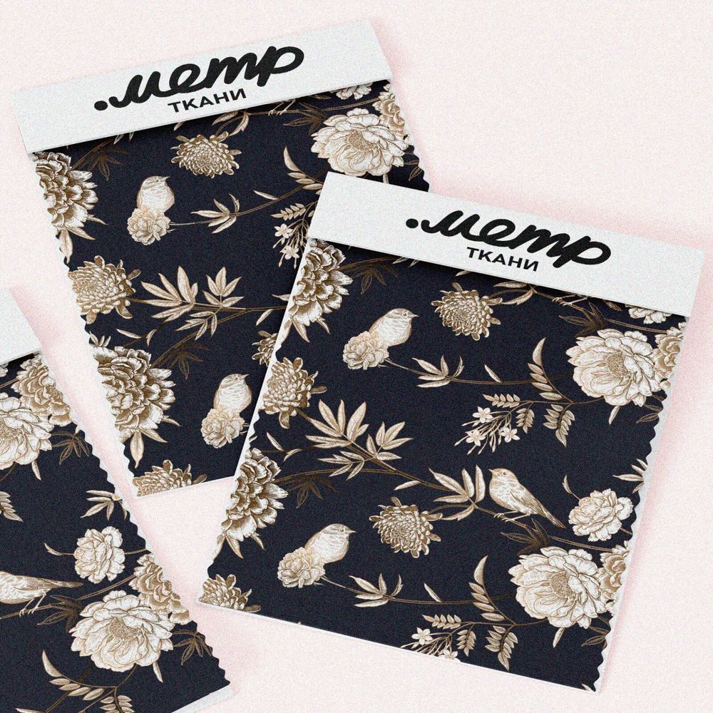 Ткань габардин белые пионы на чёрном