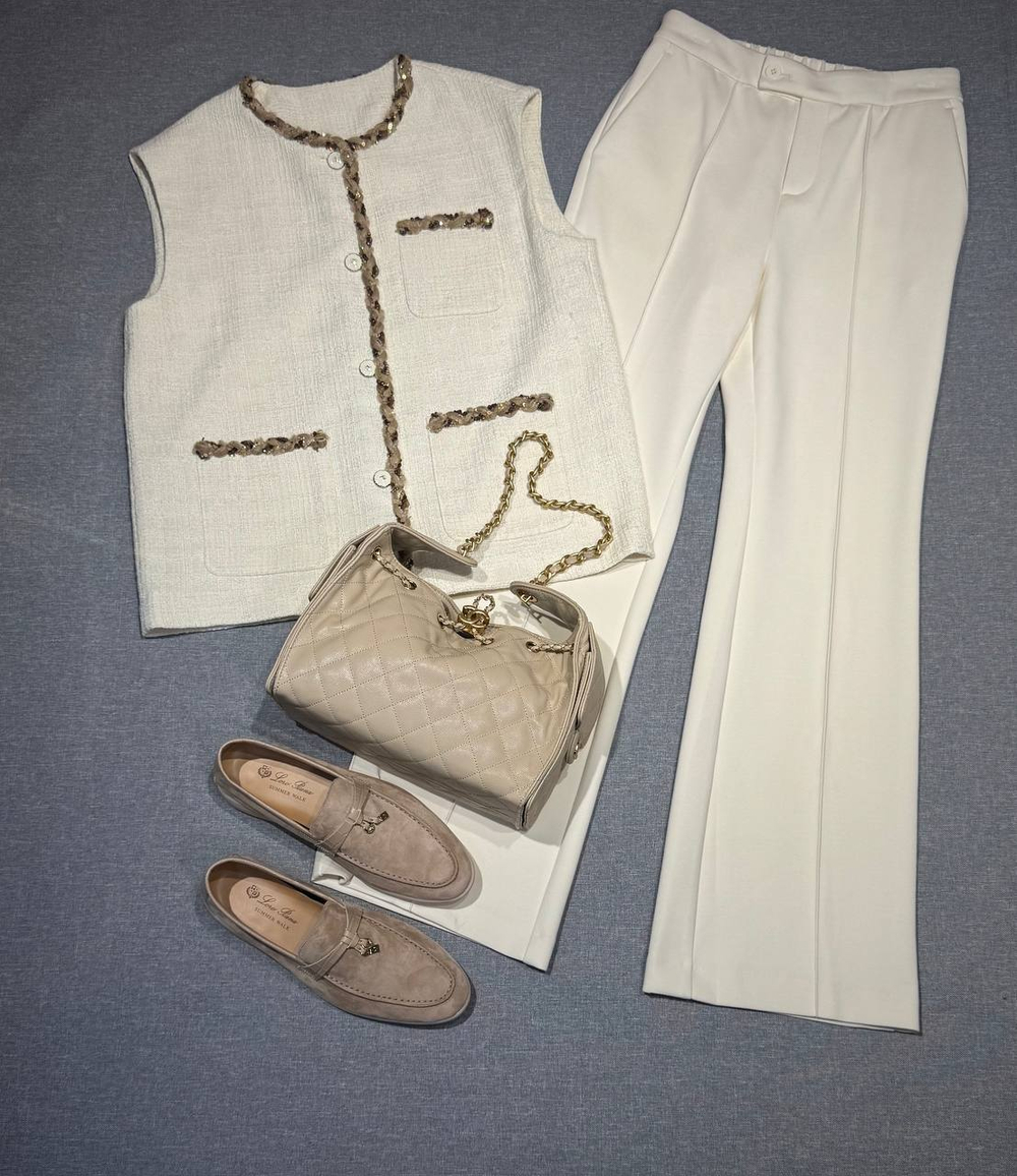 Жилет CHANEL