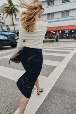 ZARA СВИТЕР С ОТКРЫТЫМИ ПЛЕЧАМИ, БЕЛЫЙ