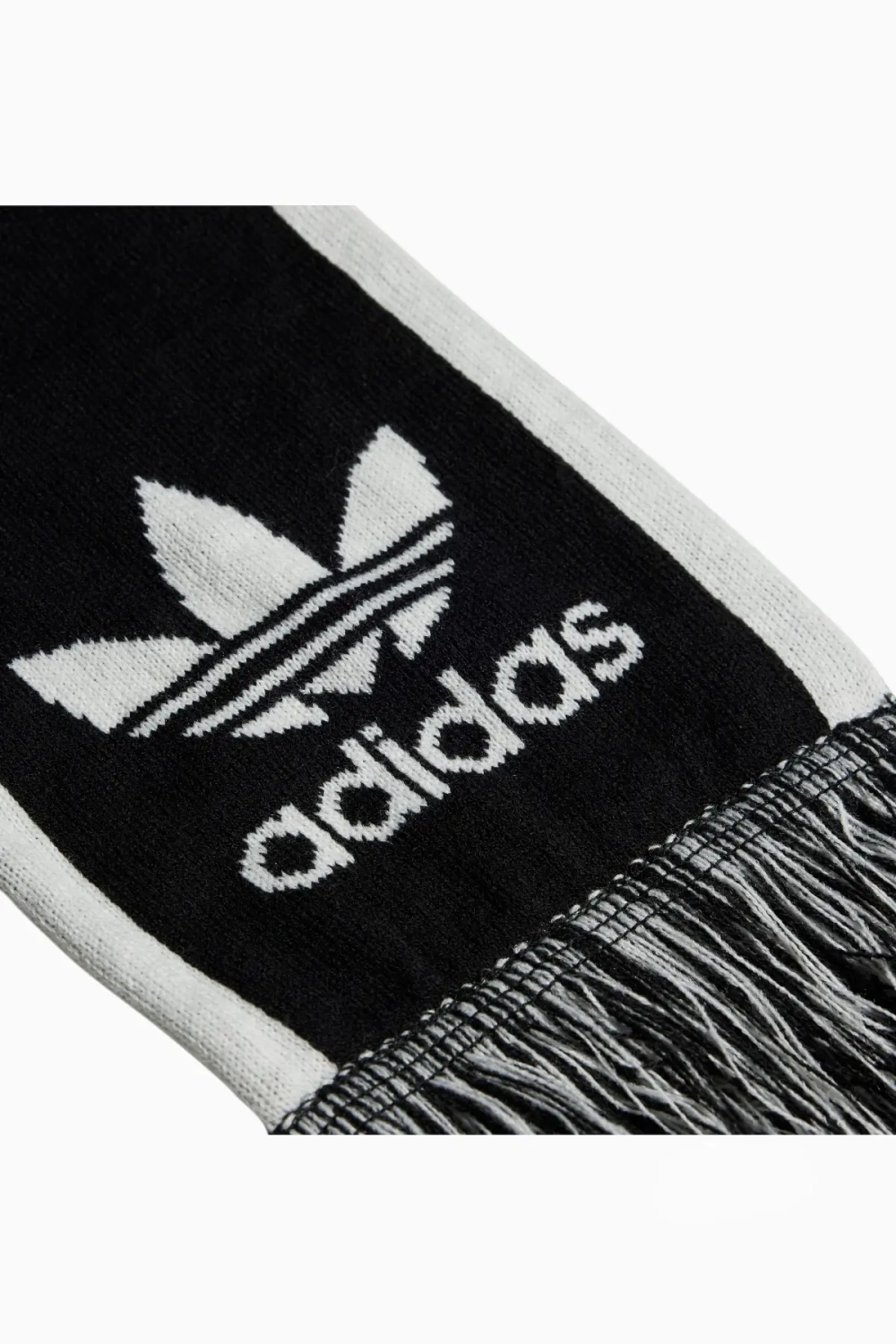 Шарф футбольный adidas Adicolor Football