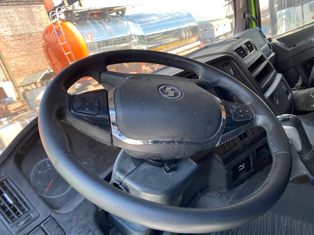 Shacman (Shaanxi) SX* 8x4 Самосвал SX331863366 (Дизельный, 12,5 л, 544 л.с., МТ)
