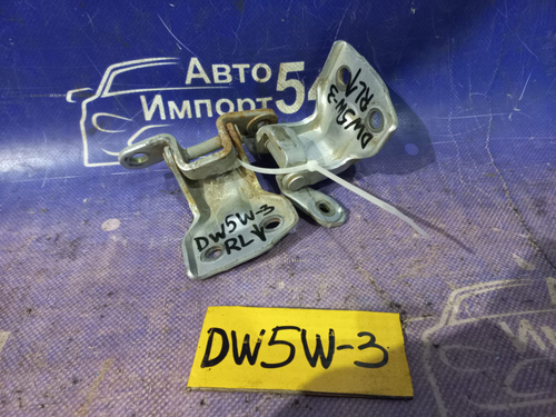 Петля двери задней левой MAZDA DEMIO 2000