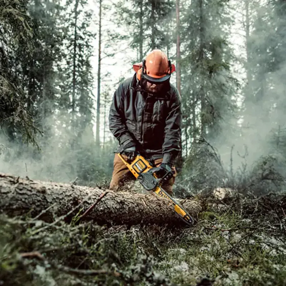 DeWalt FLEXVOLT DCM575X1 аккумуляторная цепная пила (1 x 3 Ач, ЗУ) DCM575X1-QW