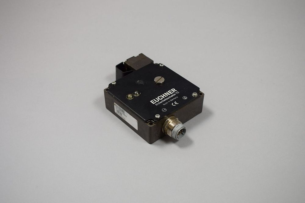 EUCHNER TZ1RE02-4SR11