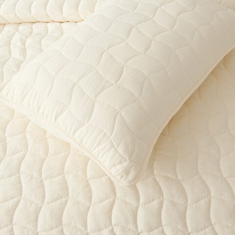 Покрывало 230x250 Sofi De MarkO Минелла молочно-белое