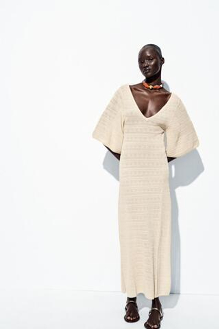 ZARA ДЛИННОЕ ТРИКОТАЖНОЕ ПЛАТЬЕ В ТЕХНИКЕ «ПОИНТЕЛЛЬ», БЕЖЕВЫЙ