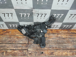 Фара правая FAW Bestune B70 20-нв Б/У Оригинал 3711030BA02D