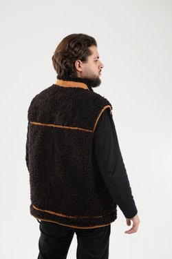 Мужской жилет  из овчины