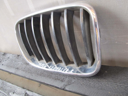 Решетка радиатора правая BMW X3 (F25) 14-17 Б/У Оригинал 51117338572