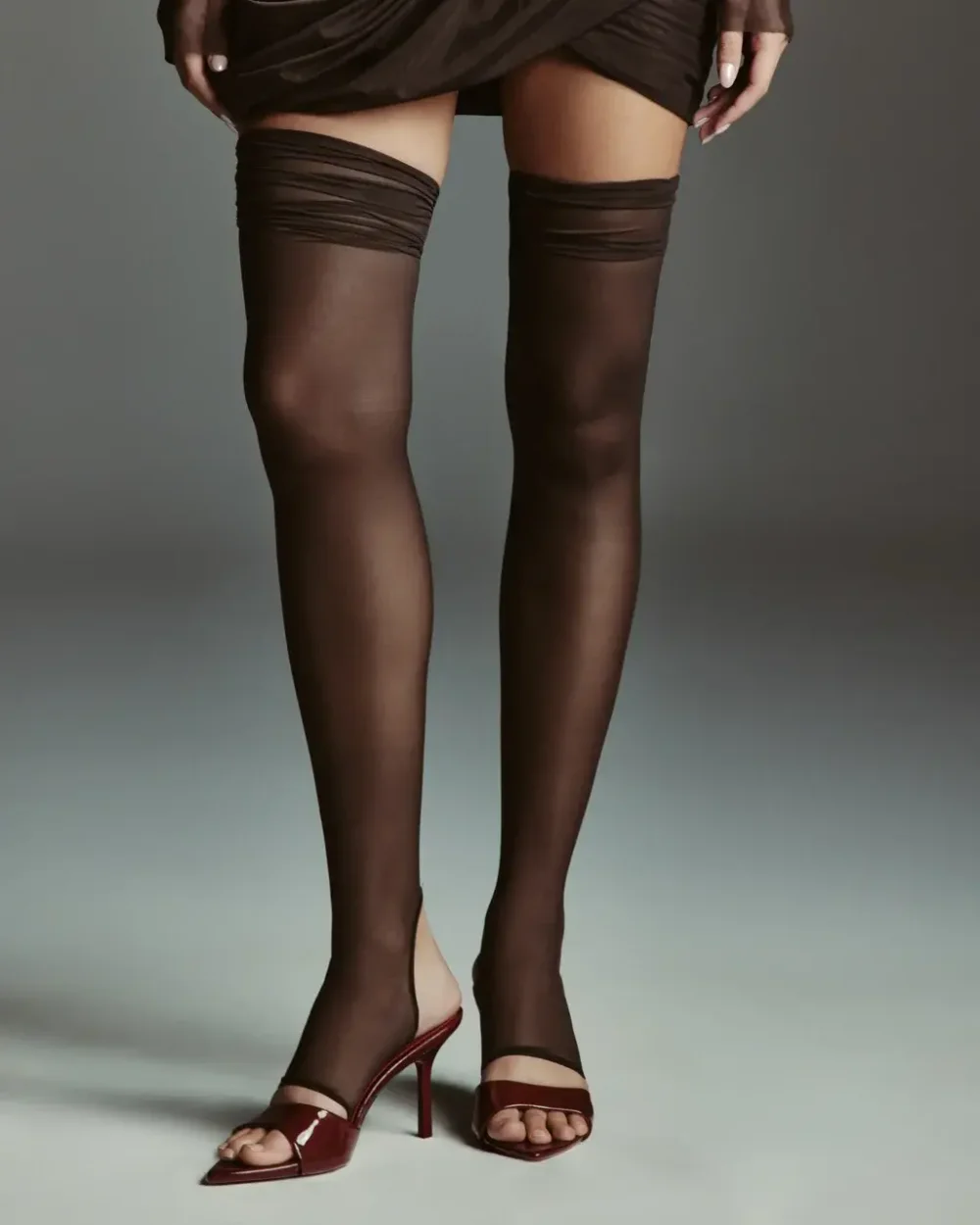 Чулки коричневые