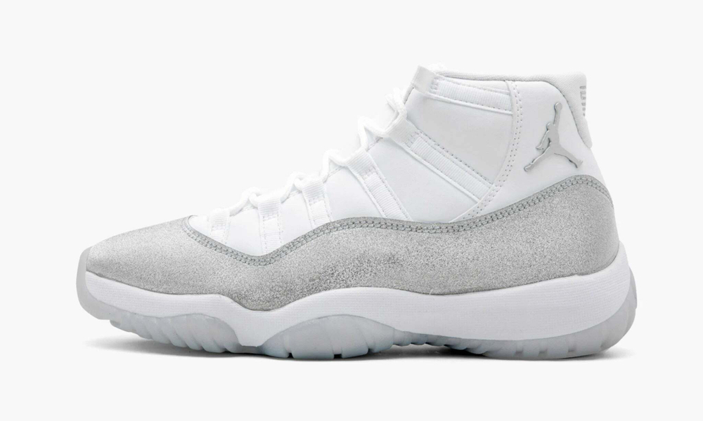 Air Jordan 11 Retro WMNS "Metallic Silver"