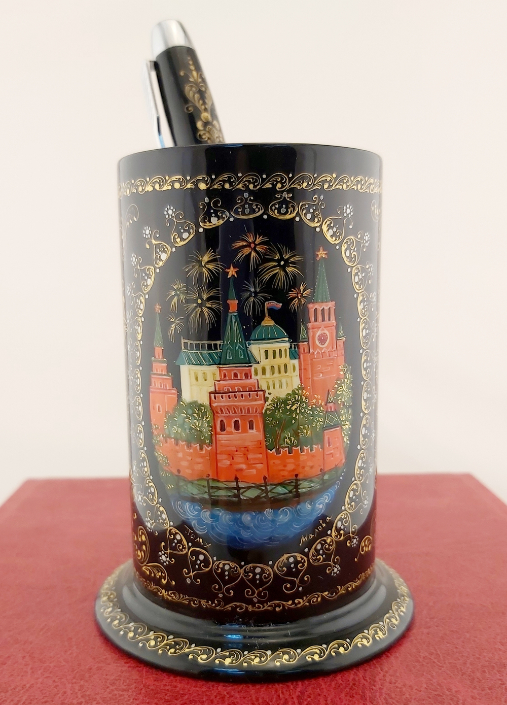 Набор Стакан для ручек "Москва" и шариковая авторуручка с росписью Палех
