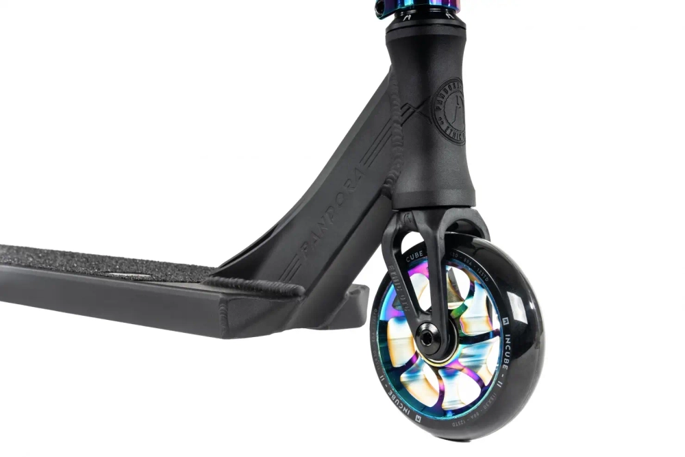 Самокат Ethic Complete Scooter Pandora "L" Neochrome