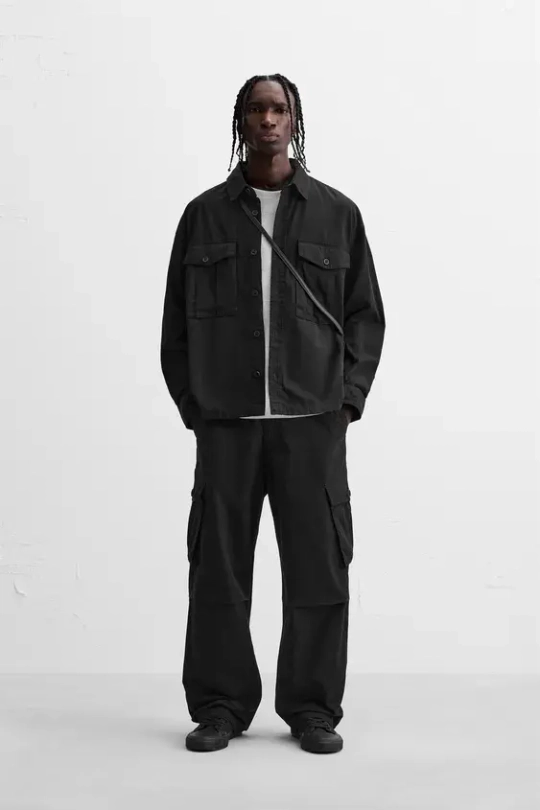 ZARA БРЮКИ КАРГО RELAXED FIT, ЧЕРНЫЙ