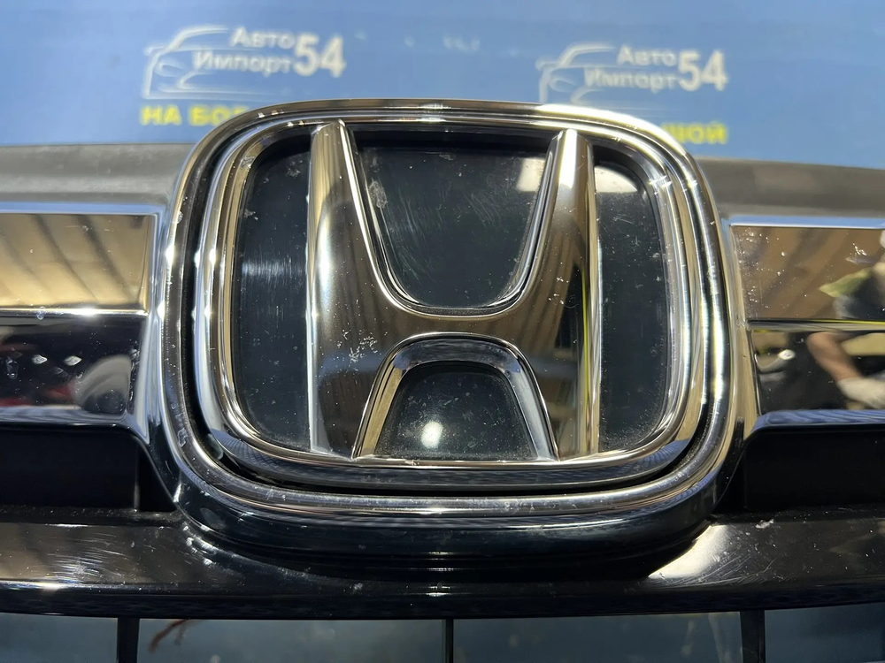 Решетка радиатора Honda SHUTTLE 2015-2019