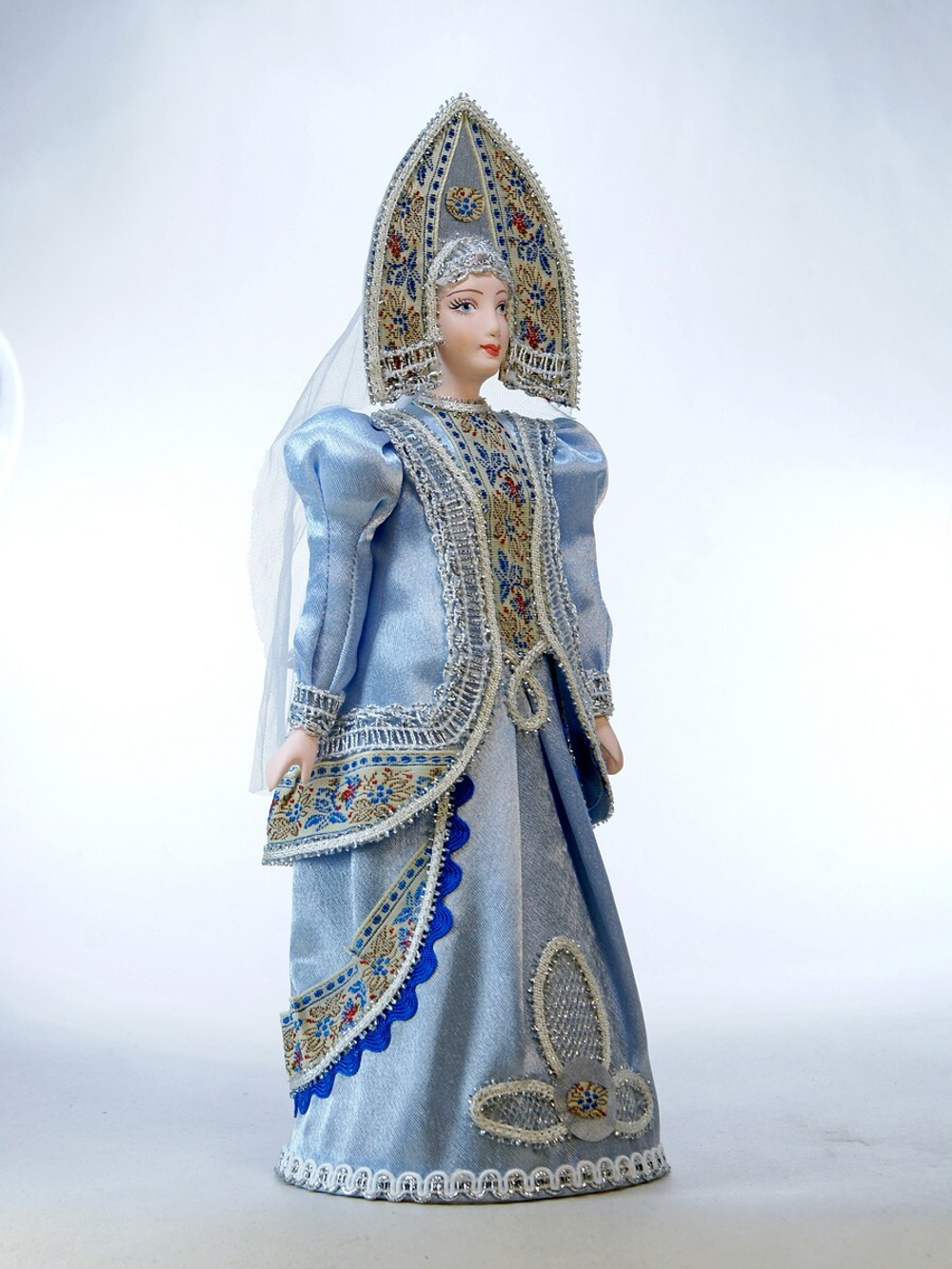 Кукла коллекционная "Русская снегурочка"