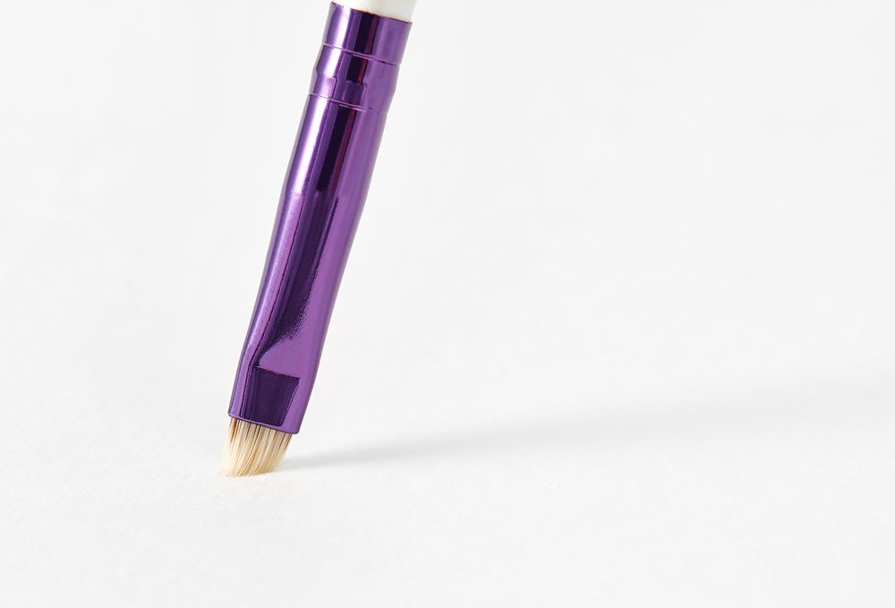 Кисть плоская кошенная для бровей ManlyPro - K46