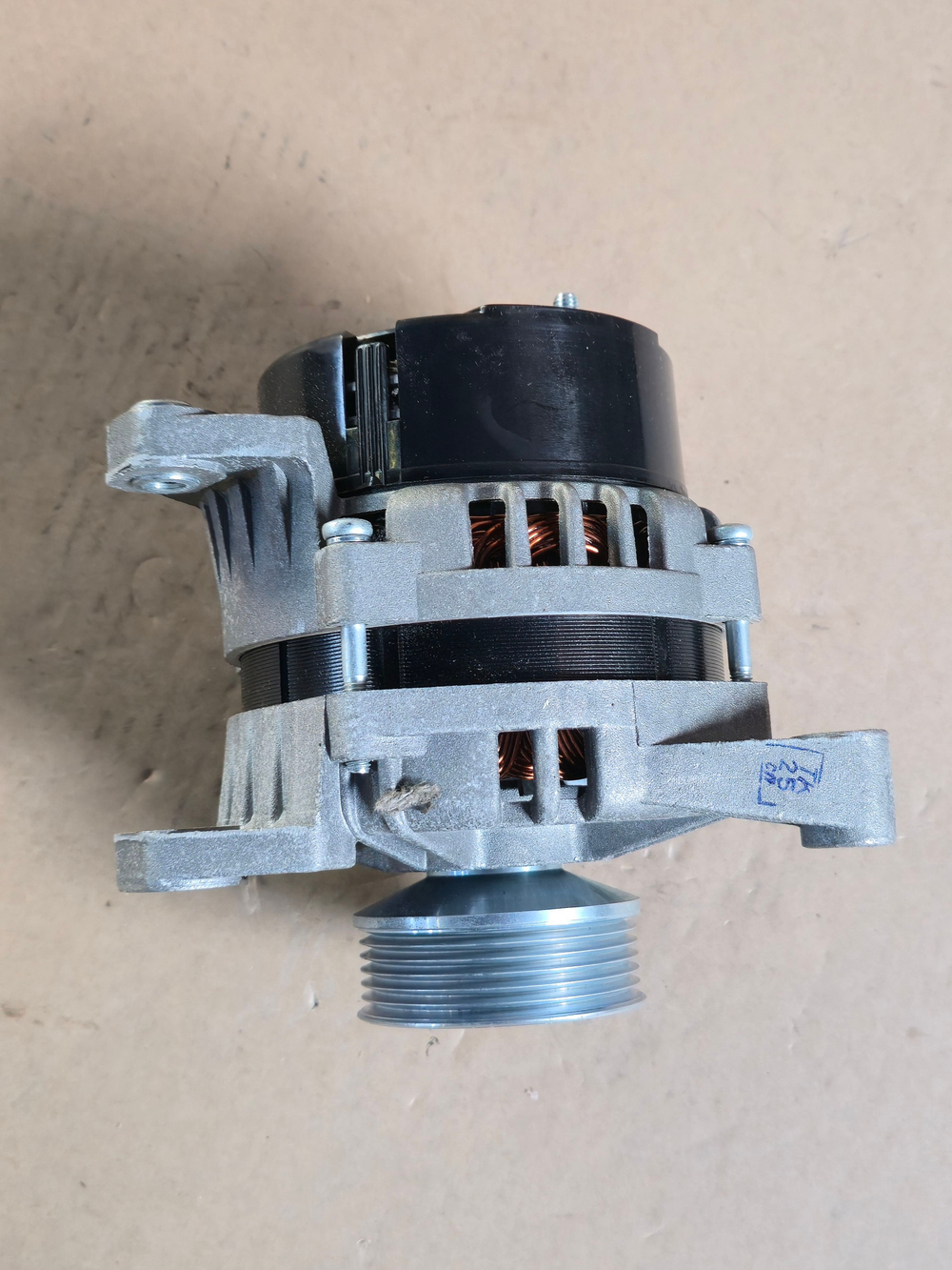 Генератор ЯМЗ-534, 536 28В 90А БАТЭ