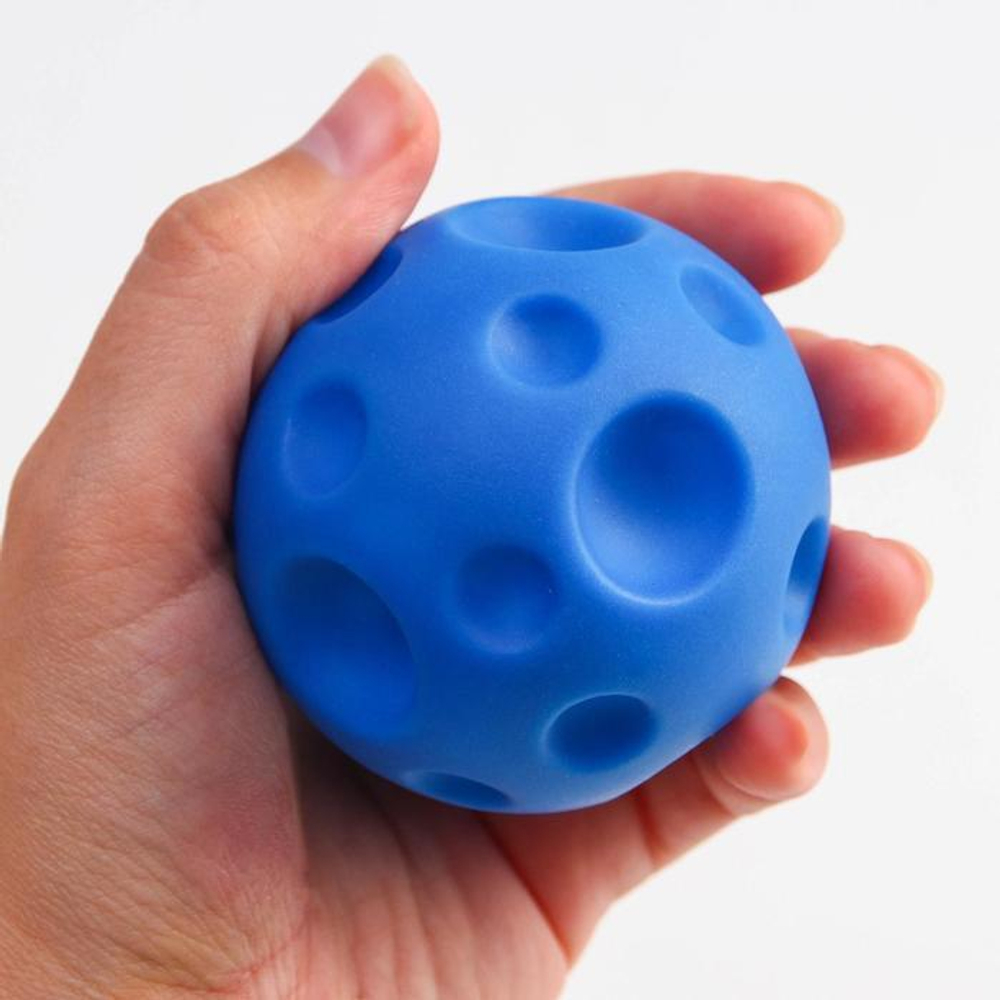 6253469 Подарочный набор массажных развивающих мячиков «Чемоданчик», 4 шт.