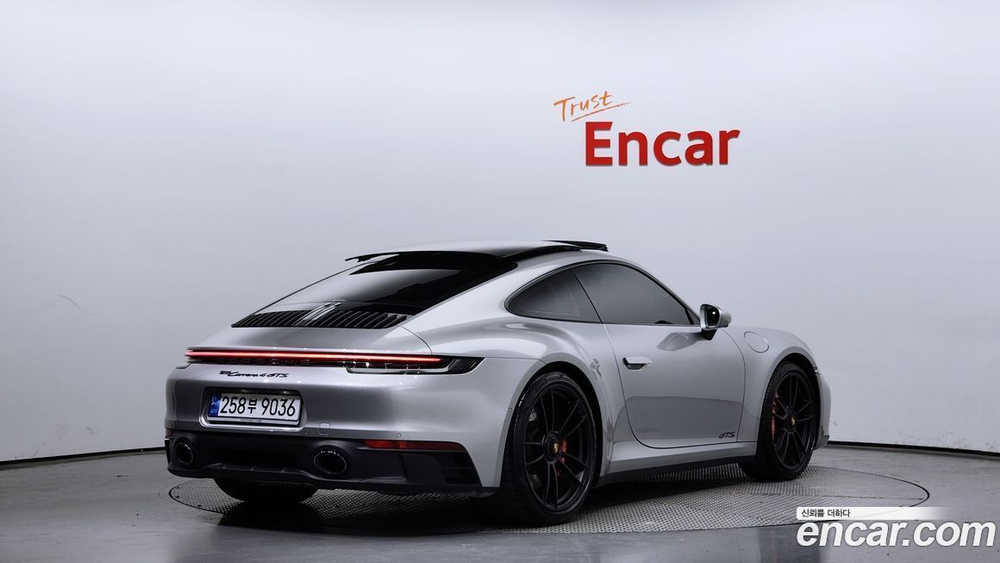 Porsche 911 (992) Carrera 4 GTS (04.2022)