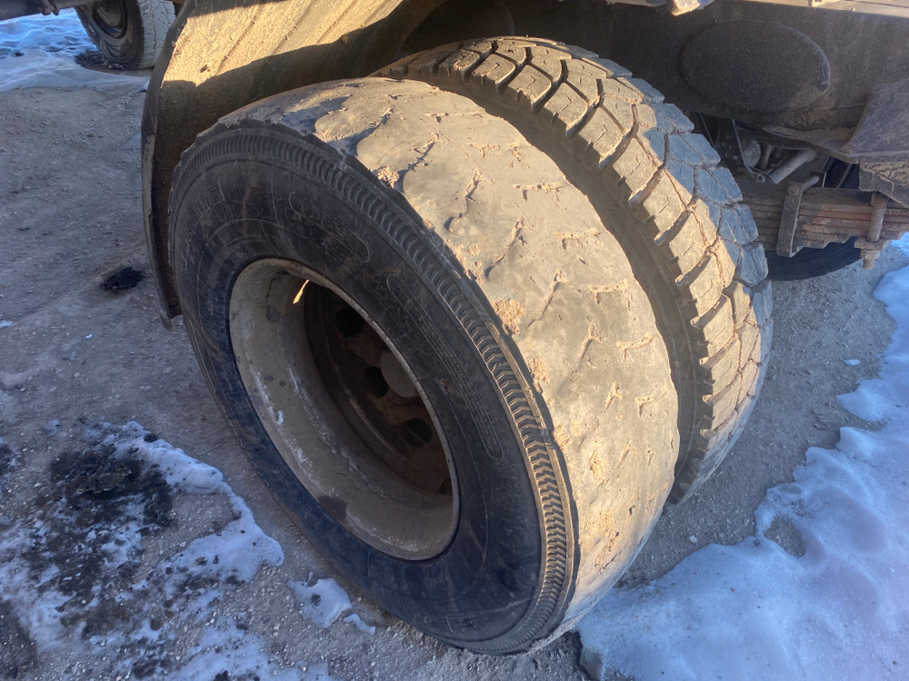 Планета 8529*  Прицеп самосвал 852900-4