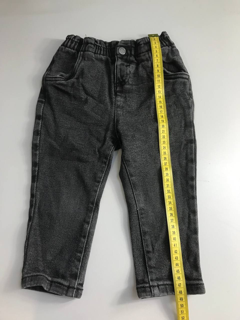 Джинсы Reserved для непоседы, на 2/3 года