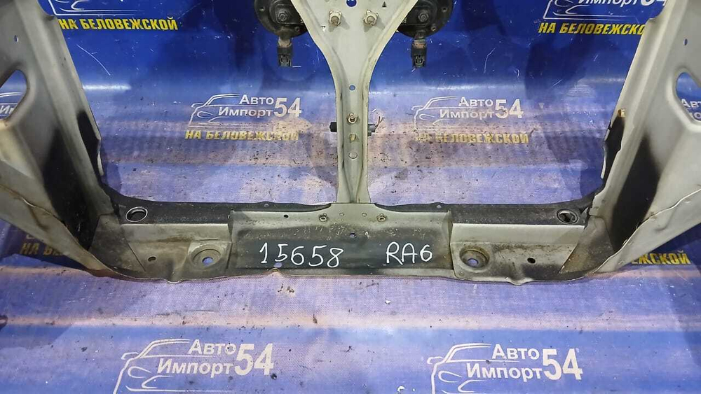 Рамка радиатора / телевизор Honda ODYSSEY 1998-2004