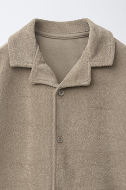 ZARA КОМПЛЕКТ ИЗ РУБАШКИ И ШОРТОВ ИЗ МАХРОВОЙ ТКАНИ, СВЕТЛО-КОРИЧНЕВЫЙЙ