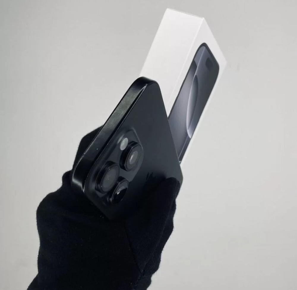 iPhone 16 Pro, 128 ГБ б/у