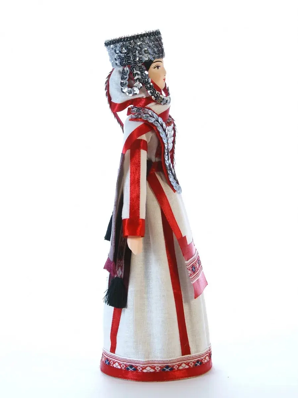 Кукла фарфоровая Чувашка