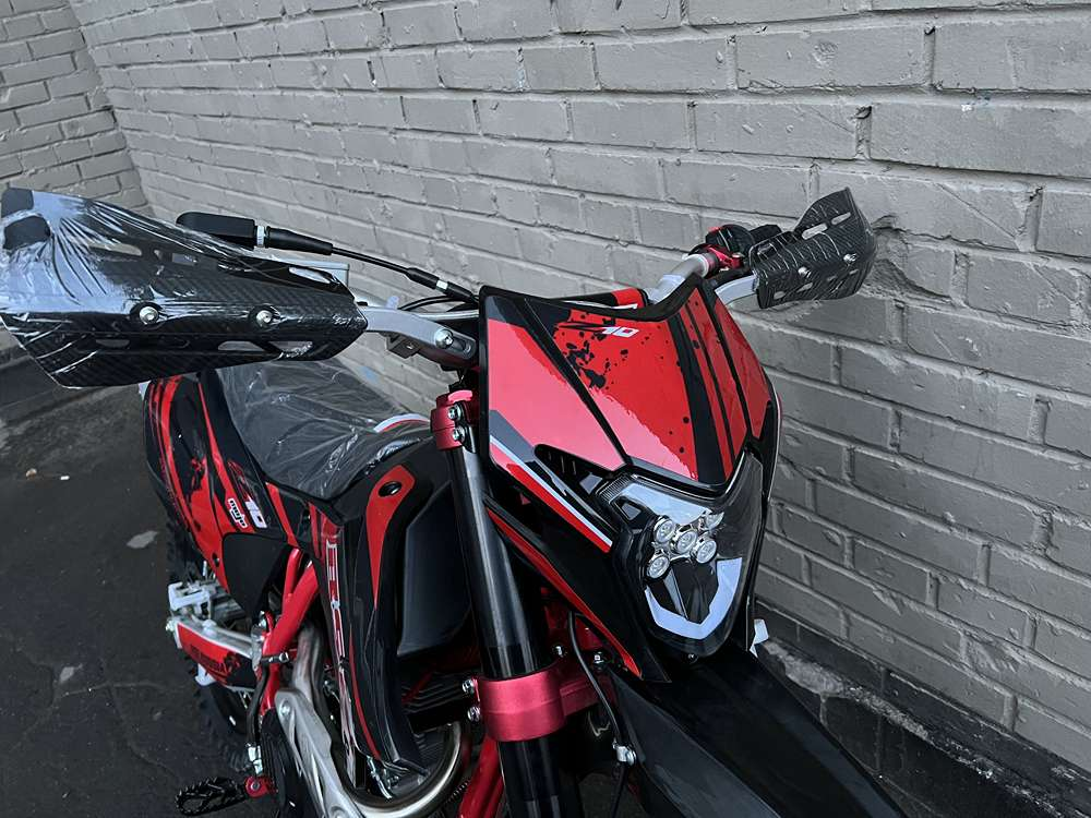 Кроссовый мотоцикл BSE Z10 Red Black (055)
