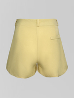 Шорты классические короткие с защипами спереди