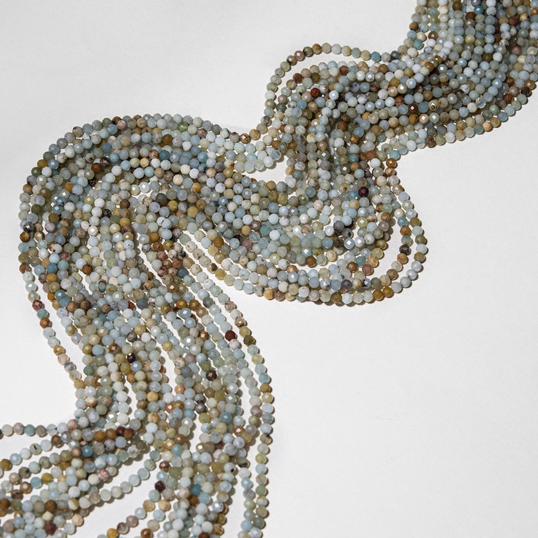 Амазонит с кварцем натуральный, 3,3мм, шар, микроогранка