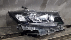Фара правая LED Toyota Land Cruiser Prado 150 17-24 Б/У Оригинал 8114560N20