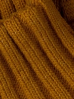 Шапка для девочки зимняя вязаная и снуд