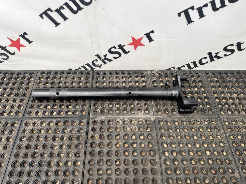 Кронштейн крыла задний правый 2023г