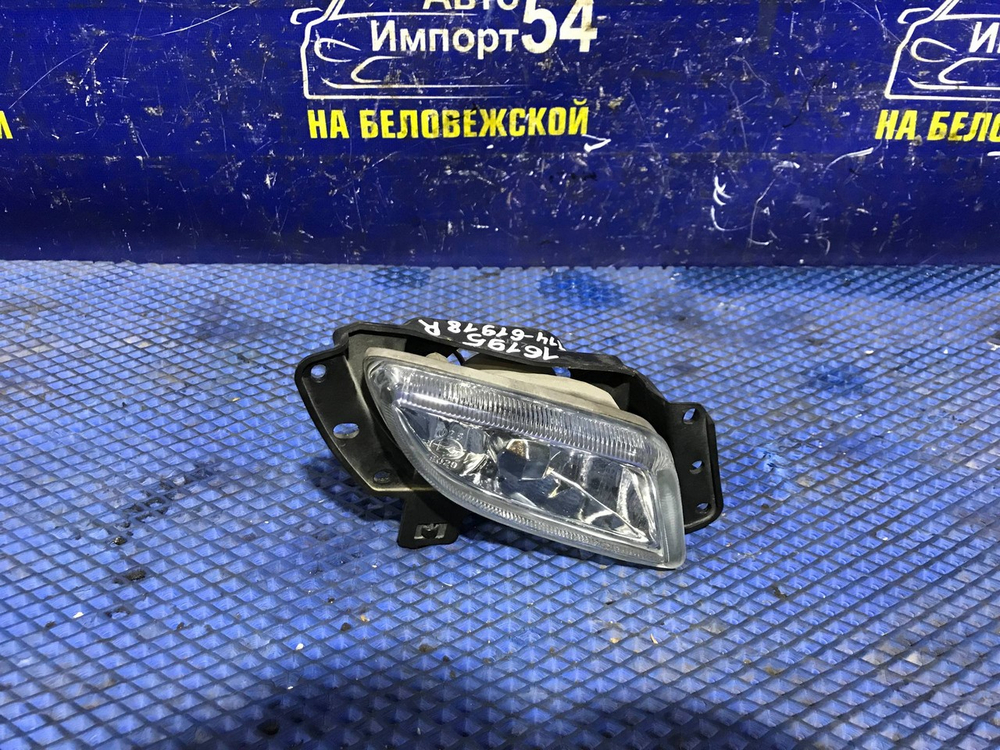 Туманка правая MAZDA CAPELLA 1999-2002