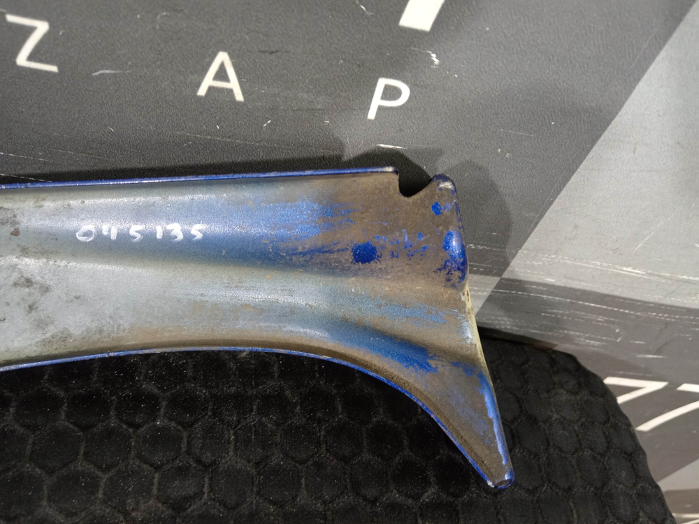 Кронштейн крыла переднего левого Skoda Octavia 3 (A7) 13-20 Б/У Оригинал 5E0821141A