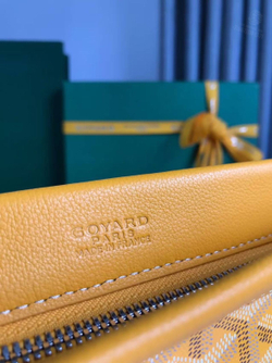 Клатч Goyard