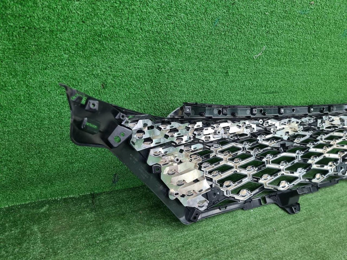 Решетка радиатора Omoda C5 (2022-н.в.)