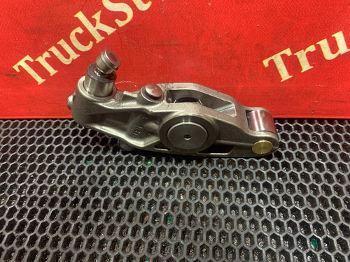 Коромысло выпускного клапана 2023г.