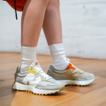 Кроссовки New Balance Nb 327 (Женская размерная сетка)