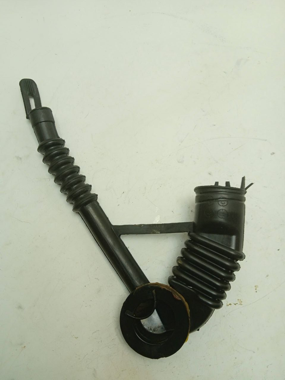 ZWS2101 кт9 Патрубок подачи воды для стиральных машин Zanussi Ardo Electrolux 4055113825 б/у